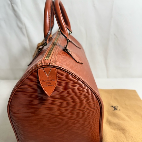 Louis Vuitton Handbag Speedy - Picture 4 of 10